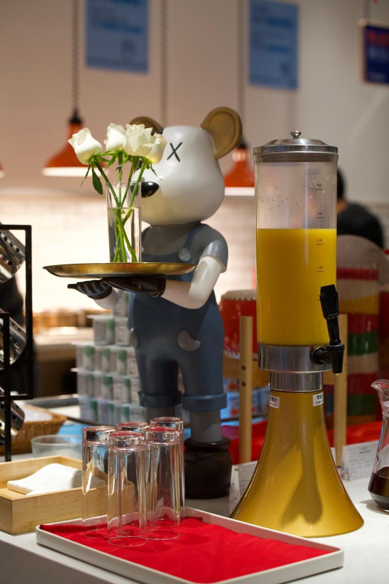Holiday Inn Express Chengdu Tianfu Square By Ihg - Chunxi Road And Kuanzhai Alley Ngoại thất bức ảnh