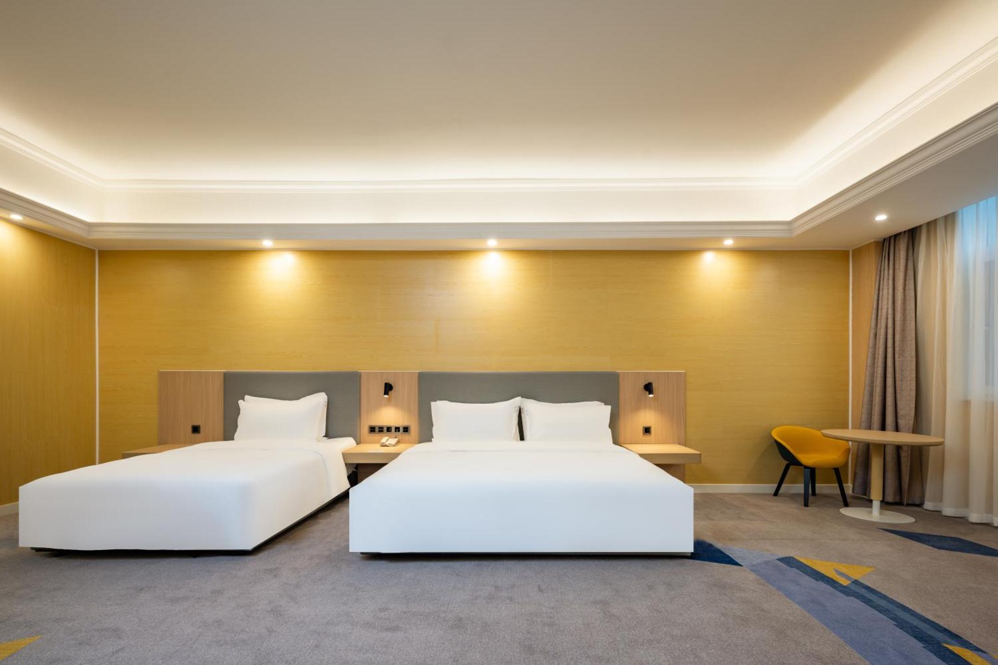 Holiday Inn Express Chengdu Tianfu Square By Ihg - Chunxi Road And Kuanzhai Alley Ngoại thất bức ảnh