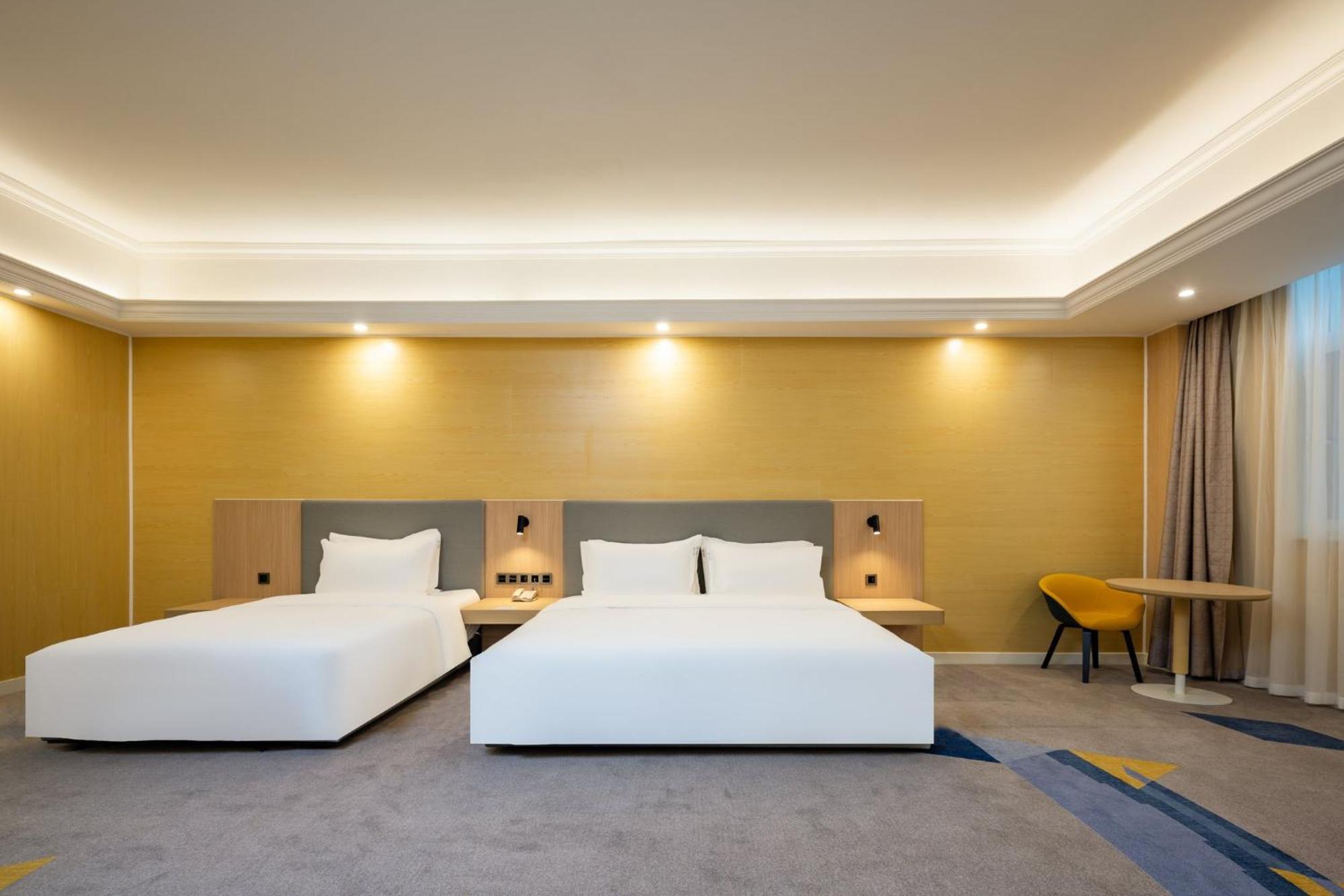 Holiday Inn Express Chengdu Tianfu Square By Ihg - Chunxi Road And Kuanzhai Alley Ngoại thất bức ảnh